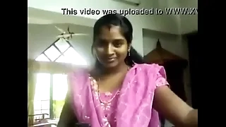 VID-20150130-PV0001-Kerala (IK) Malayali 30 yrs old youthfull married beautiful, hot and dispirited housewife Ragavi fucked unconnected with her 27 yrs old unmarried brother with respect to law (Kozhundhan) sex porn glaze